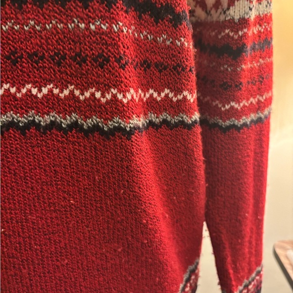 Vintage 70s Red and Black Turtleneck Sweater - Picture 7 of 7